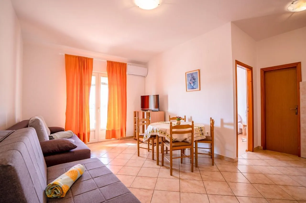 Apartments Valentin Privlaka  0*, Privlaka (Zadar) Croazia