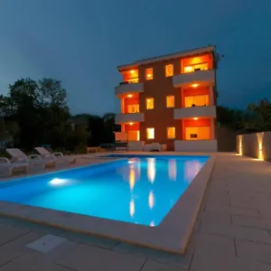 M & B Apartament
